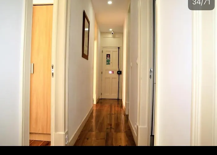 Проживание в семье Quarto Suite *